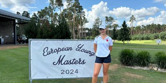 European Young Masters’da Milli sporcumuz Deniz Sapmaz liderlik mücadelesinde