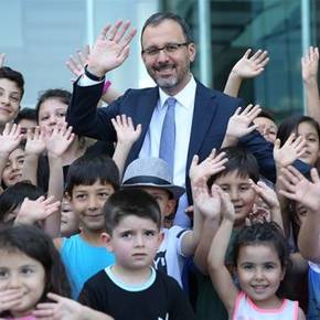 Gençlik ve Spor Bakanı Dr. Mehmet Muharrem Kasapoğlu, Kurban Bayramı dolayısıyla mesaj yayımladı