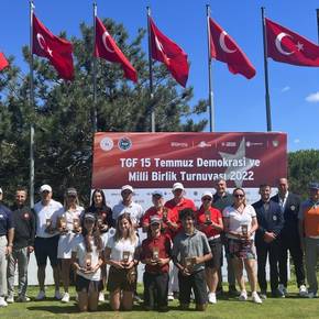 TGF 15 Temmuz Demokrasi ve Milli Birlik Turnuvası’nın Şampiyonları Kadirhan Yener ve Sude Bay Oldu