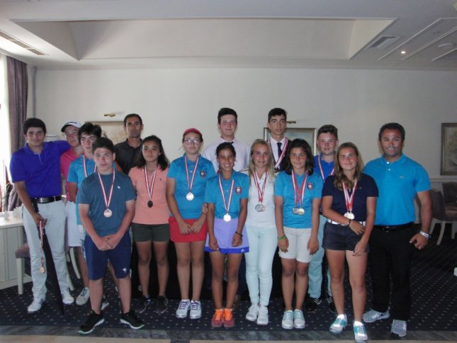 Yerel Yıldızlar Turu İstanbul Bölgesi Yıldızlar ve Gençler 3. Ayak Turnuvası Tamamlandı